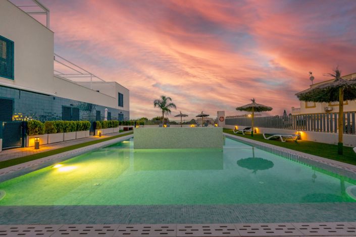 Image No.26-2 Bed Apartment for sale