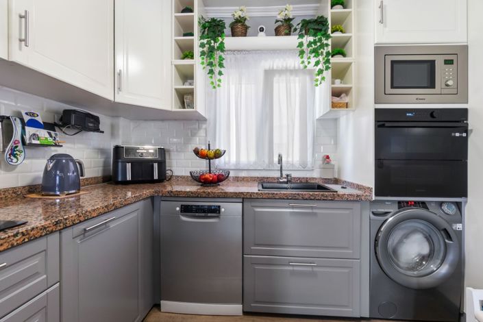 Image No.8-2 Bed Apartment for sale