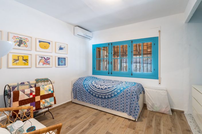 Image No.19-7 Bed Villa for sale