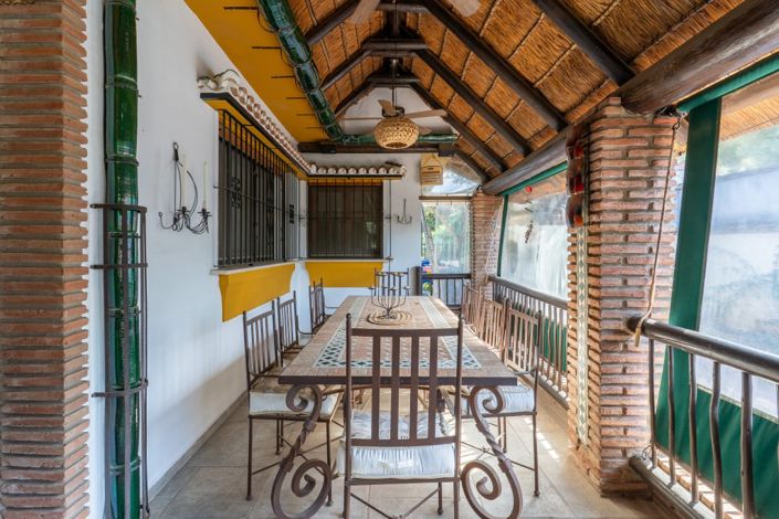 Image No.5-7 Bed Villa for sale