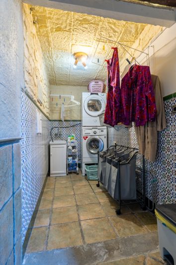 Image No.53-7 Bed Villa for sale