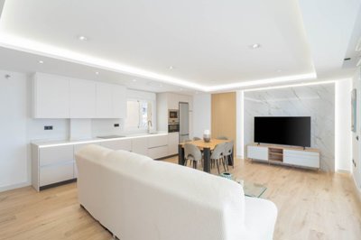 bzpaap118482957841024v0854a