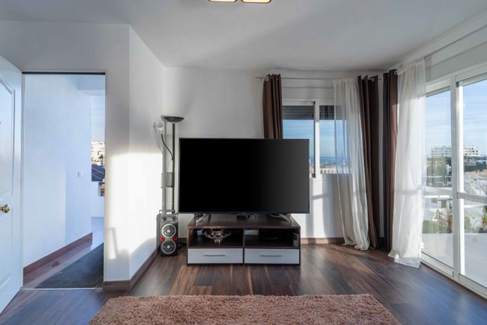 Image No.15-2 Bed Villa for sale