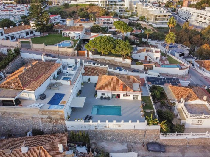 Image No.2-2 Bed Villa for sale