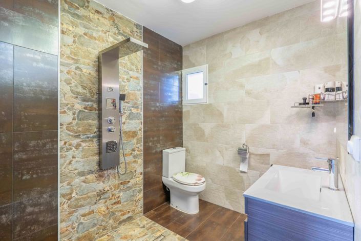 Image No.24-2 Bed Villa for sale