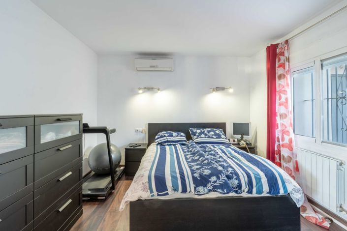 Image No.27-2 Bed Villa for sale