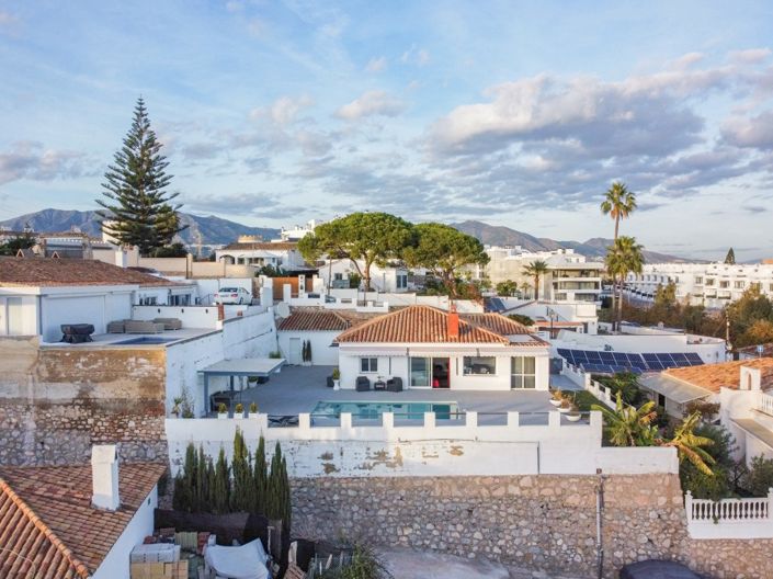 Image No.30-2 Bed Villa for sale