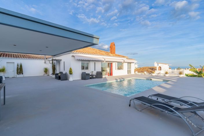 Image No.5-2 Bed Villa for sale