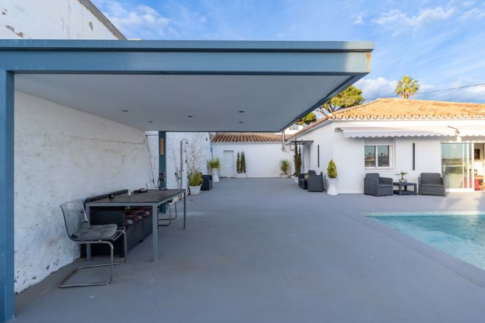 Image No.6-2 Bed Villa for sale