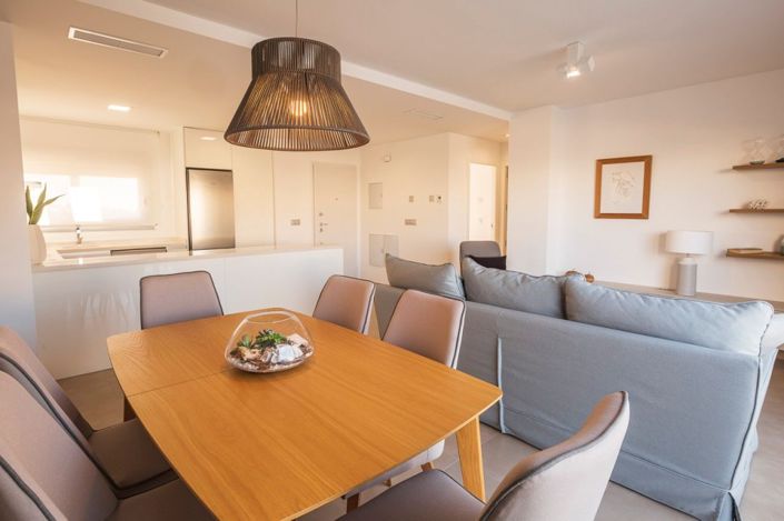 Image No.16-2 Bed Property for sale