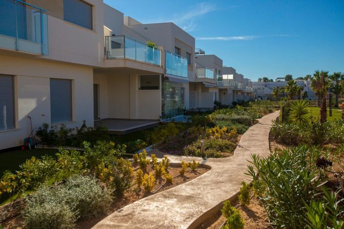 Image No.26-2 Bed Property for sale