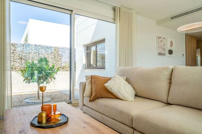 Image No.11-Villa de 4 chambres à vendre à Alicante City