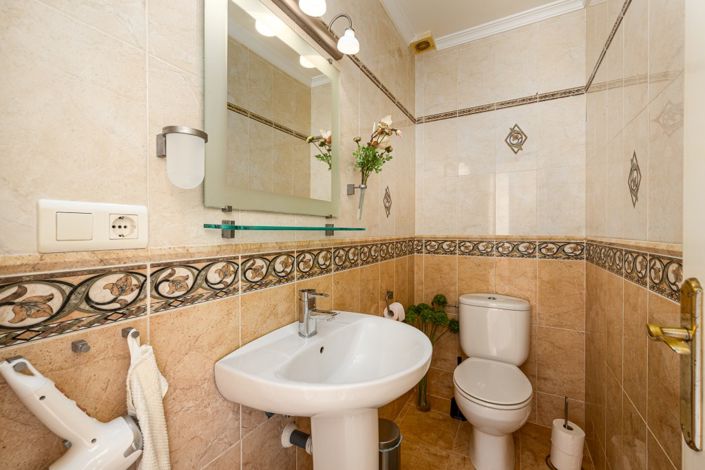 Image No.20-Appartement de 2 chambres à vendre à Torrox