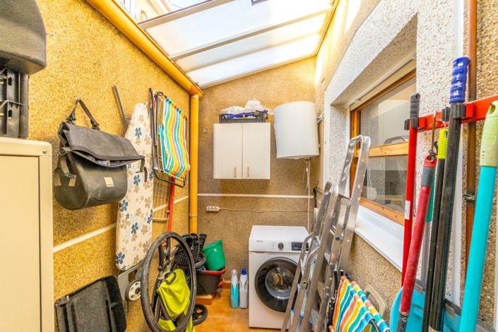 Image No.14-2 Bed Townhouse for sale