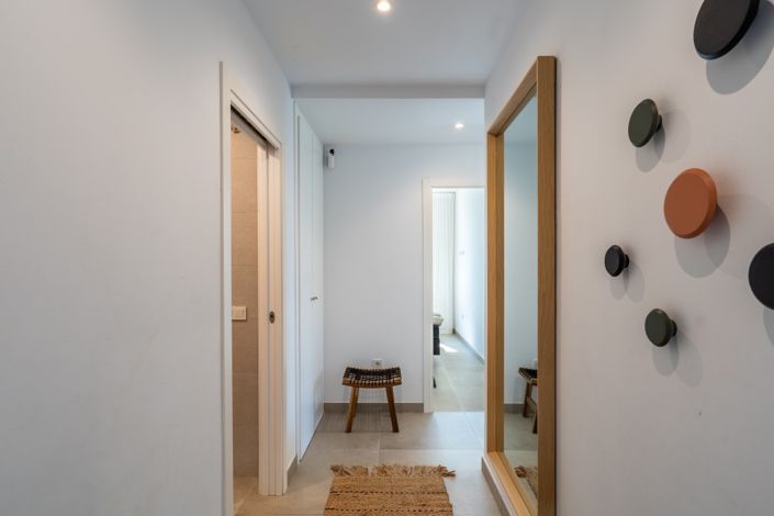 Image No.17-2 Bed Apartment for sale