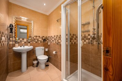 bzpaap118142948141024v0666e