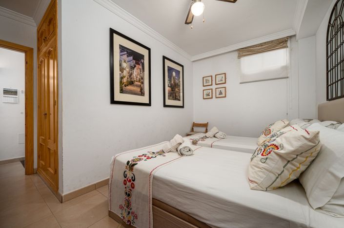 Image No.9-2 Bed Apartment for sale