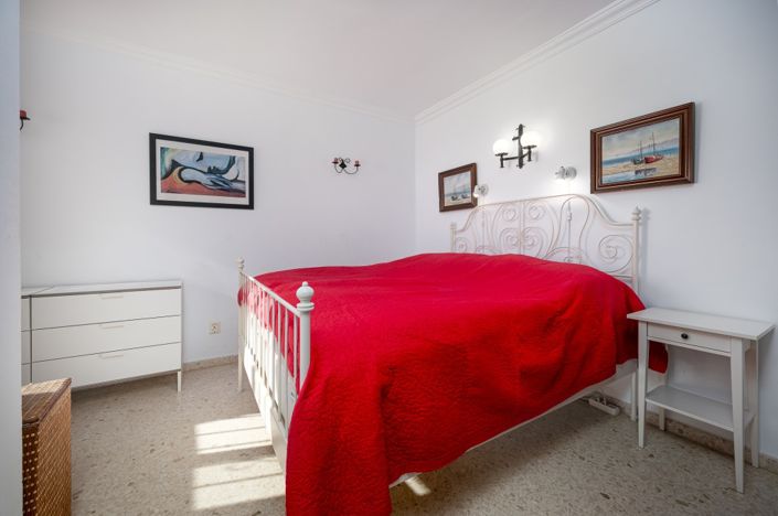 Image No.16-2 Bed Apartment for sale