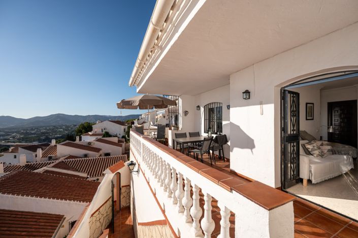 Image No.28-2 Bed Apartment for sale