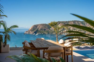 M63_8914 (Large)M63_8914 (Large)M63_8914 (Large)