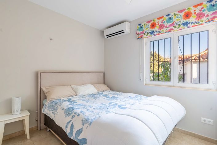 Image No.15-3 Bed Villa for sale