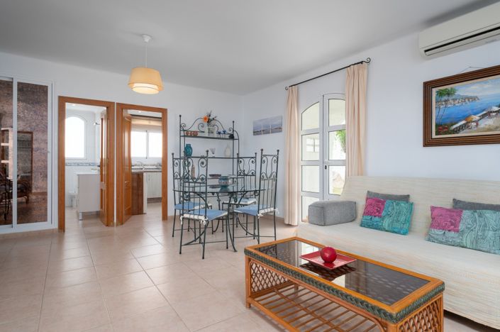 Image No.30-9 Bed Villa for sale