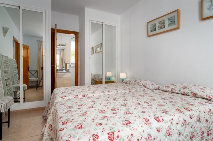 Image No.32-9 Bed Villa for sale