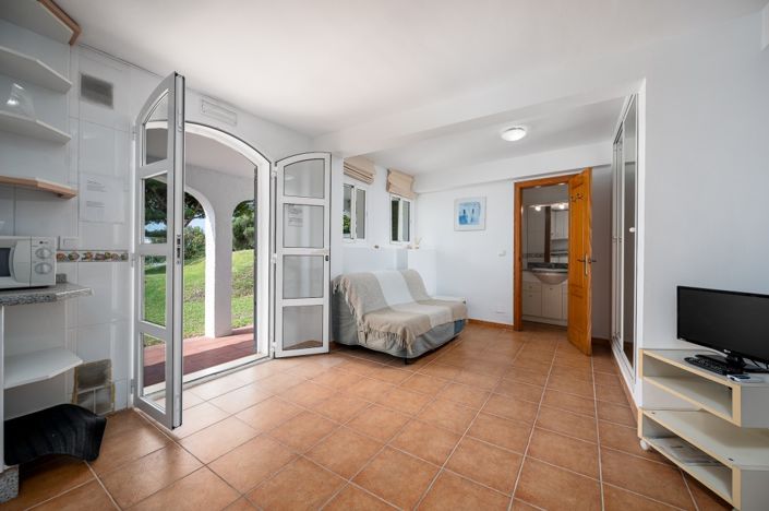 Image No.39-9 Bed Villa for sale