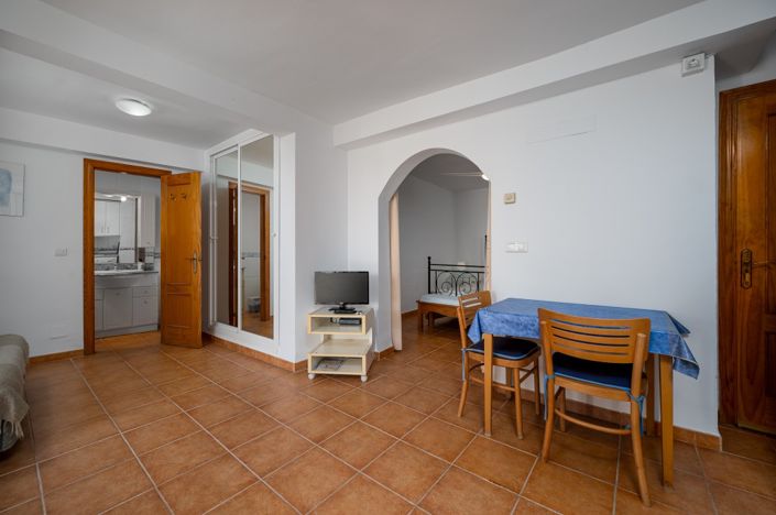 Image No.41-9 Bed Villa for sale