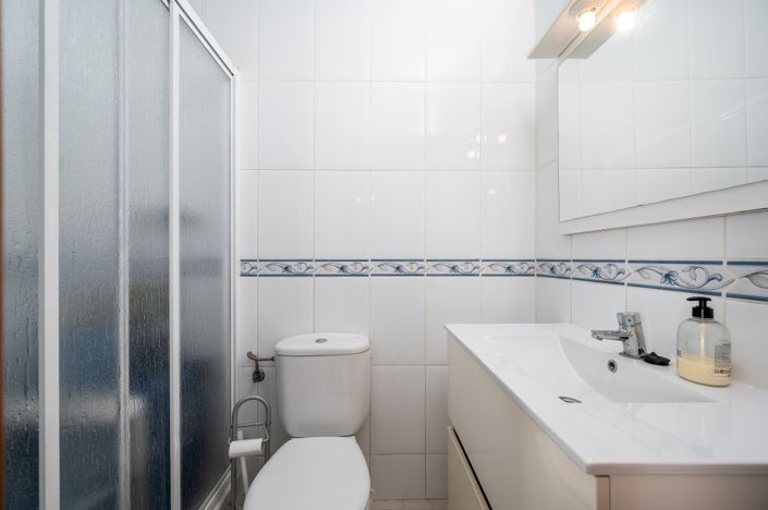 Image No.48-9 Bed Villa for sale