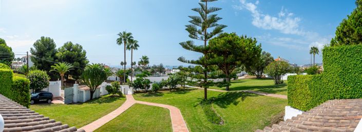 Image No.60-9 Bed Villa for sale