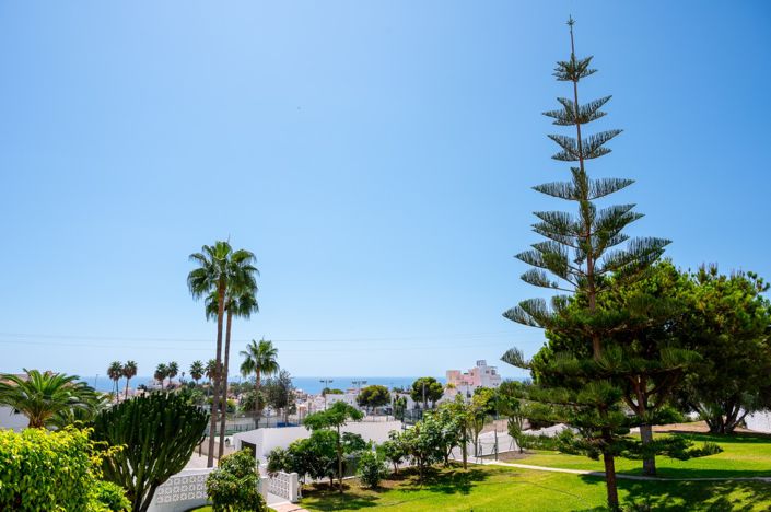 Image No.63-9 Bed Villa for sale