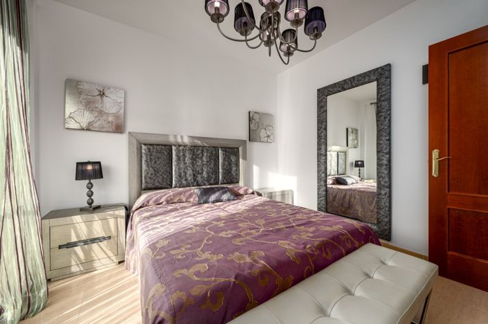 Image No.14-4 Bed Semi-Detached for sale