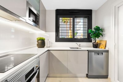 008_C0034D008_C0034D008_C0034D