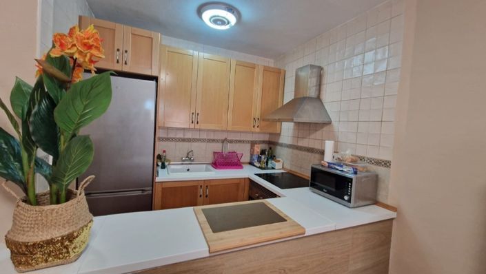 Image No.5-3 Bed Property for sale