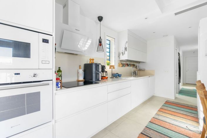 Image No.7-2 Bed Apartment for sale