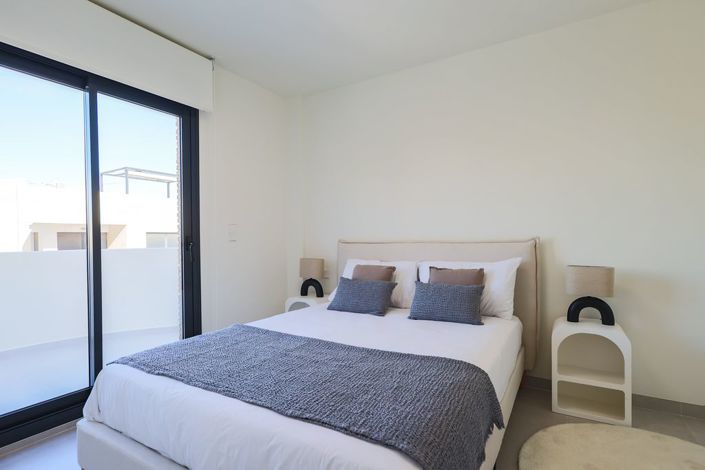 Image No.22-3 Bed Villa for sale