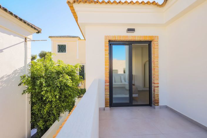 Image No.31-3 Bed Villa for sale
