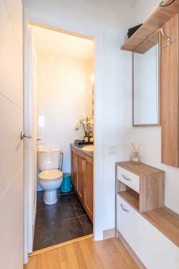 Image No.31-3 Bed Semi-Detached for sale