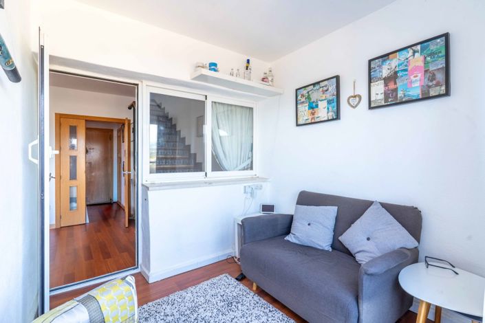 Image No.22-3 Bed Townhouse for sale