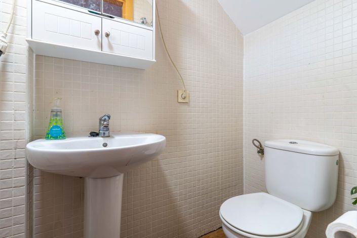 Image No.29-3 Bed Townhouse for sale