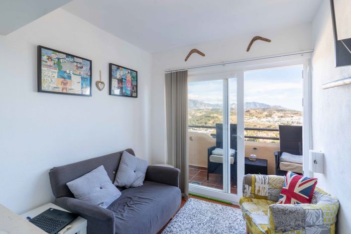 Image No.31-3 Bed Townhouse for sale