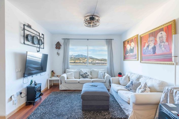 Image No.9-3 Bed Townhouse for sale