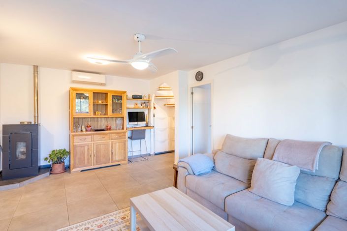 Image No.12-3 Bed Semi-Detached for sale