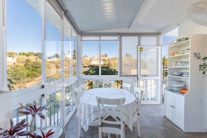 Image No.3-3 Bed Semi-Detached for sale