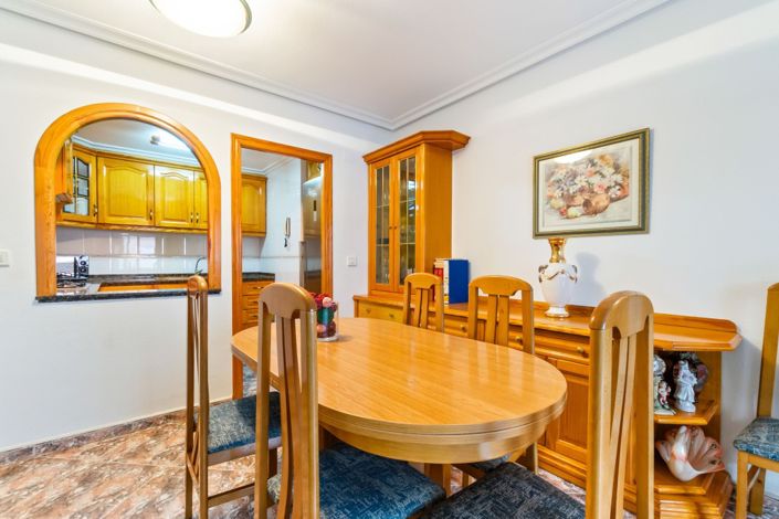 Image No.3-Appartement de 3 chambres à vendre à Torrevieja