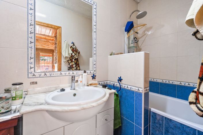 Image No.14-3 Bed Villa for sale