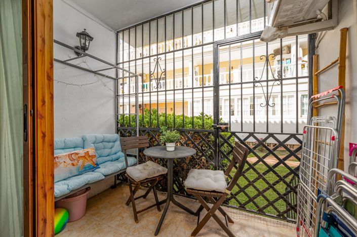 Image No.18-2 Bed Apartment for sale