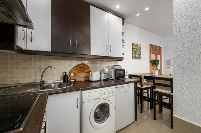 Image No.9-2 Bed Apartment for sale