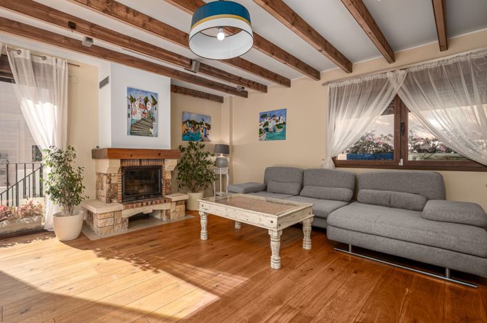 Image No.7-4 Bed Villa for sale